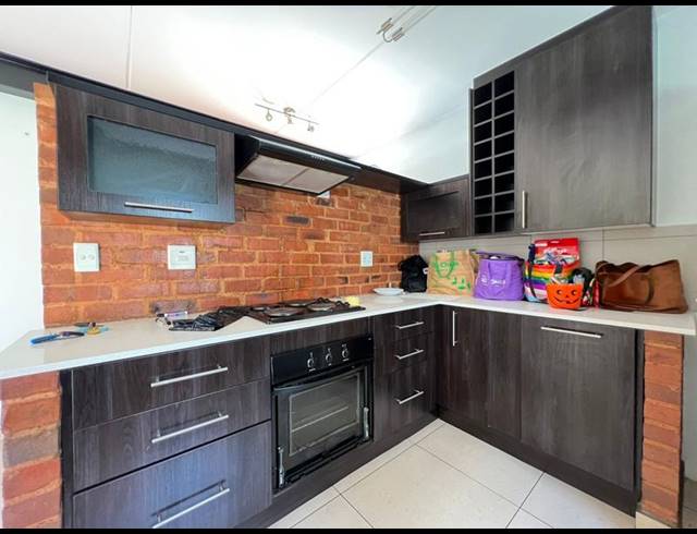 3 BEDROOM PROPERTY TO RENT IN FOURWAYS